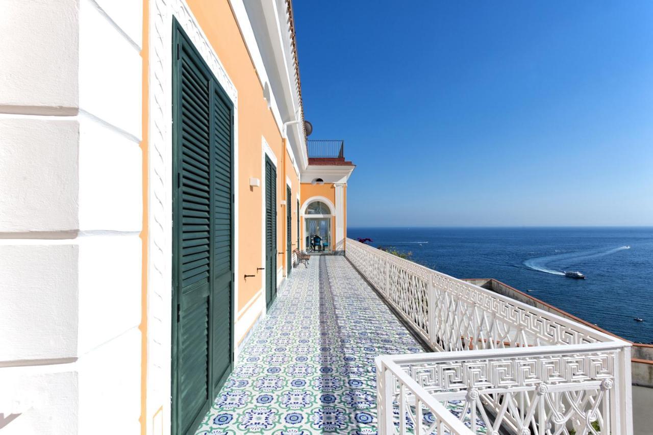 Amore Rentals - Palazzo Della Storia Amalfi Exteriér fotografie